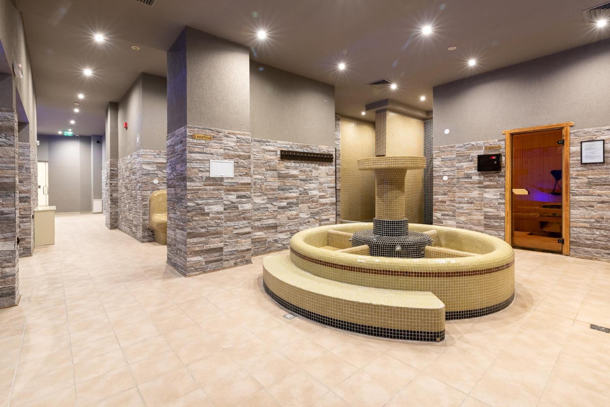 Premier Luxury Mountain Resort Bansko Exterior foto The spa at the Hotel